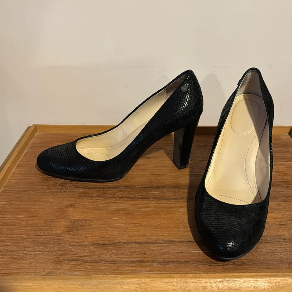 Calvin Klein pumps